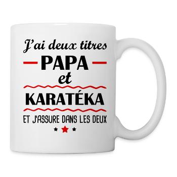 Deux titres papa karatéka, cadeau fête des pères - Mug blanc - blanc - Droite