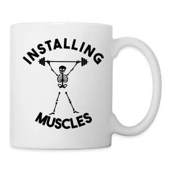 Lustiges Skelett-Fitnessstudio – Installation von Muskelgewichtheben - Tasse - Weiß - Rechts