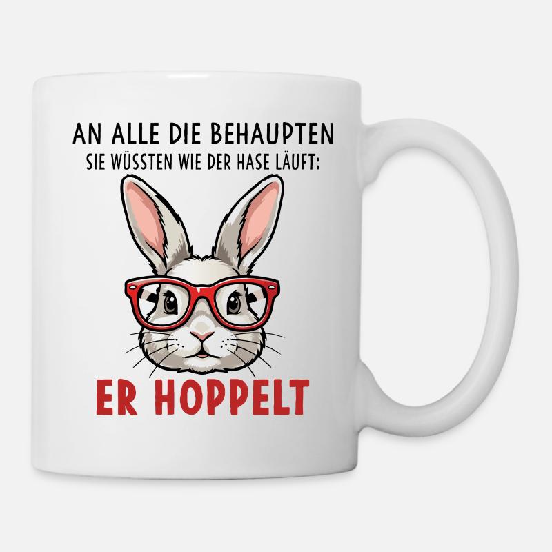 Hase mit Brille Lustiger Spruch Er Hoppelt Wortwit - Tasse - Weiß