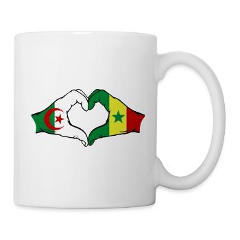 Algérie Sénégal Drapeau Mains Coeur Forme - Mug blanc - blanc - Droite