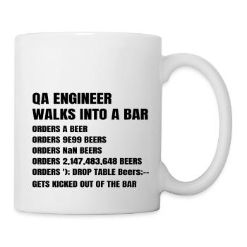 QA Engineer entre dans une barre de débogage logiciel - Mug blanc - blanc - Droite