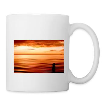 silhouette sur la plage au coucher de soleil - Mug blanc - blanc - Droite