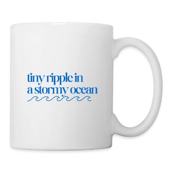Tiny ripple in a stormy ocean with waves - Mug - white - Right