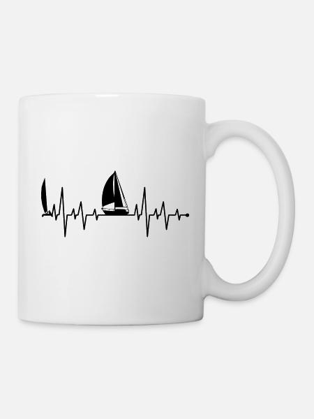 Sailboat heartbeat - Mug - white