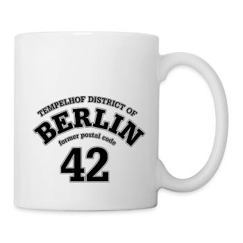 Berlin 42 impression noire - Mug blanc - blanc - Droite