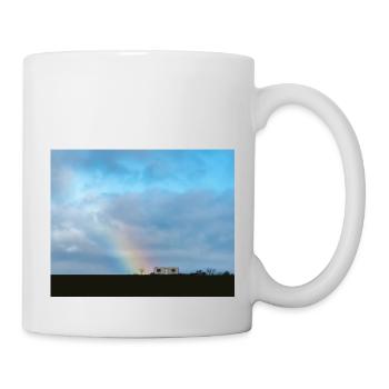 L’arbre de vie à côté de la roulotte de construction - Mug blanc - blanc - Droite