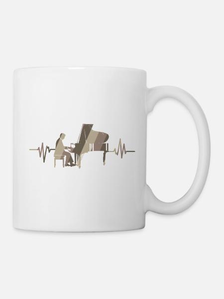 Pianist am Flügel mit Herzschlag - Tasse - Weiß