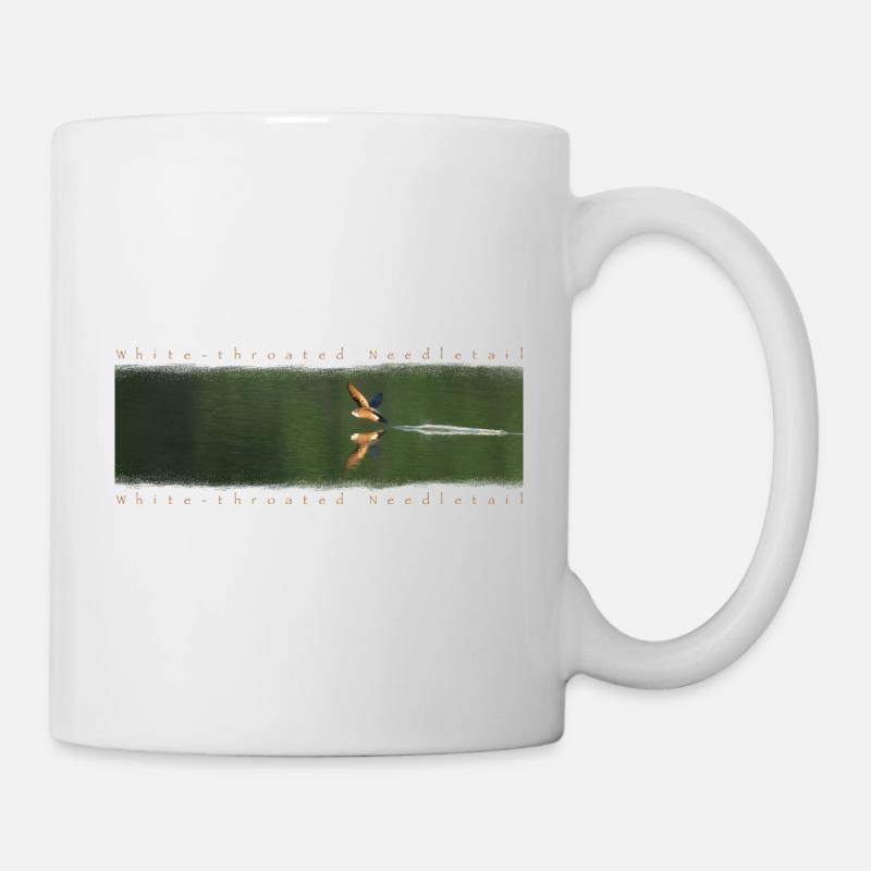 Schwalbe über dem See Kunstflug Reflexion Spiegel - Tasse - Weiß