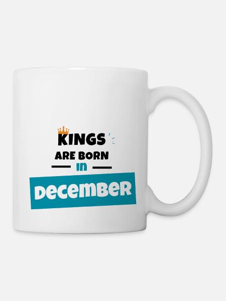 Kings are born in December - Mug blanc - blanc