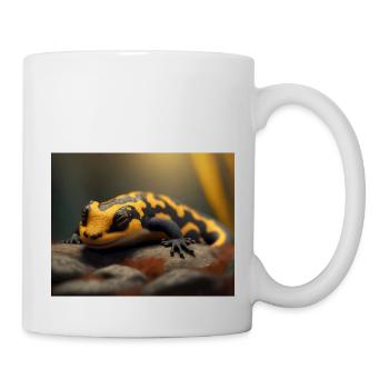 Cute animals doing hibernation – fire salamander - Mug - white - Right