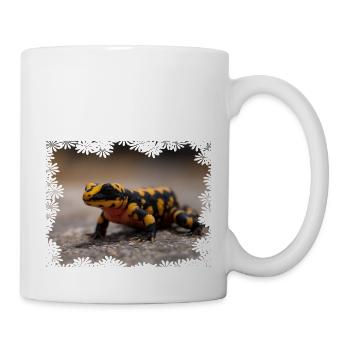 Der Feuersalamander, es gibt ihn noch vereinzelt - Tasse - Weiß - Rechts