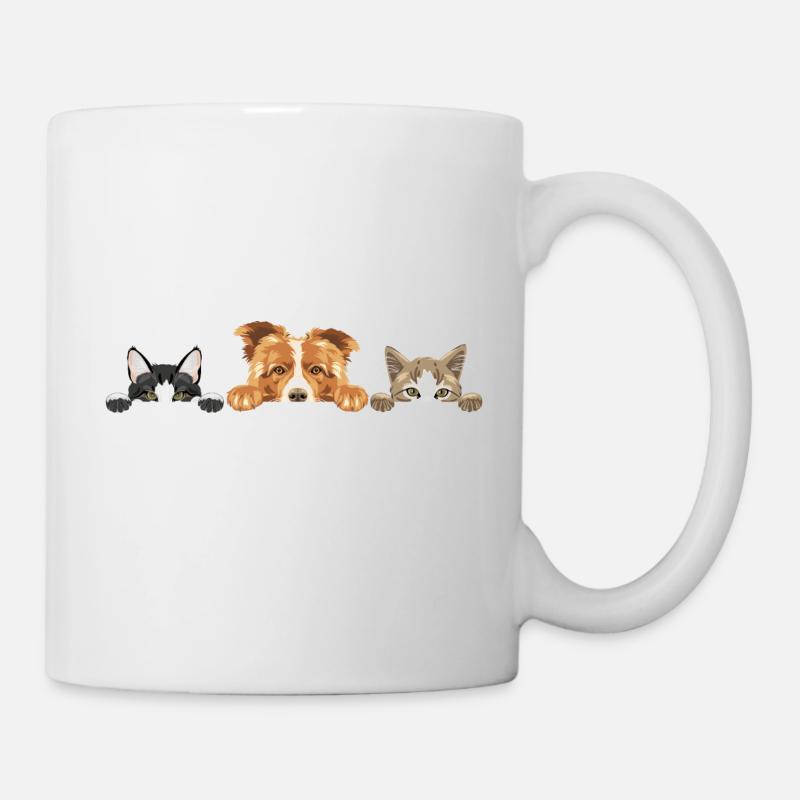 Niedlicher spähender Border Collie-Hund und zwei Katzen - Tasse - Weiß