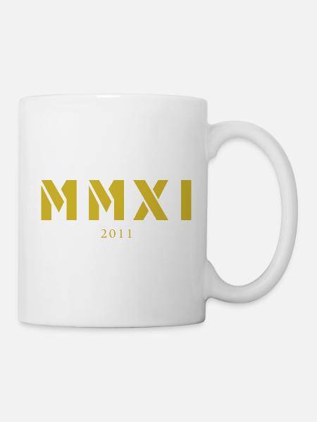 Römische Zahl Geburtsjahr Made in 2011 - Tasse - Weiß