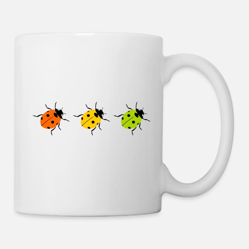 trois coccinelles dans une rangée, feux de circulation de coccinelle - Mug blanc - blanc