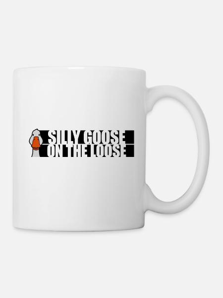 goose on the loose - Tasse - Weiß