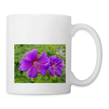 Geranium Brookside in german Storchschnäbel - Mug - white - Right