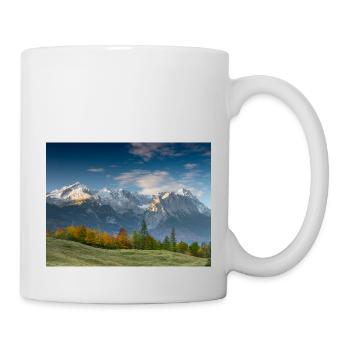 Autumn atmosphere below the Zugspitze - Mug - white - Right