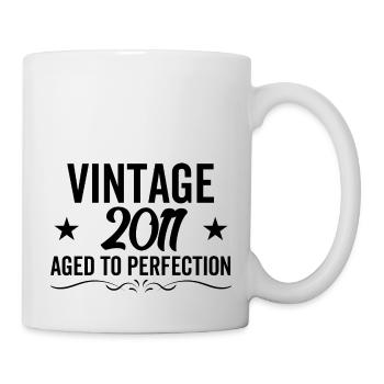 Millésime 2011 Vieilli à la perfection - Mug blanc - blanc - Droite