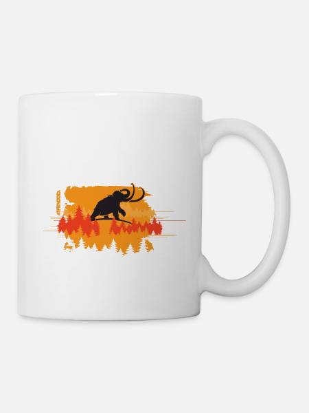 mammut im wald - Tasse - Weiß