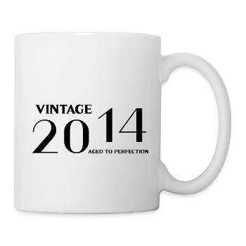 Vintage 2014 aged to perfection - Mug blanc - blanc - Droite