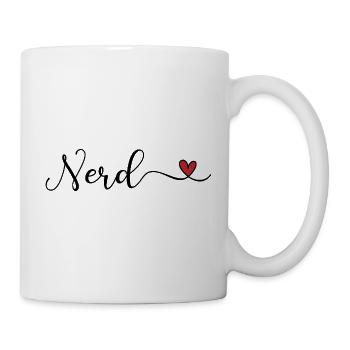 Nerd Schriftzug mit Herz - Tasse - Weiß - Rechts