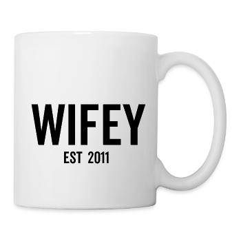 Ehefrau Est 2011 - Tasse - Weiß - Rechts