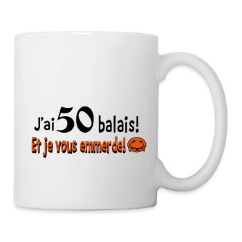 50 balais - Mug blanc - blanc - Droite