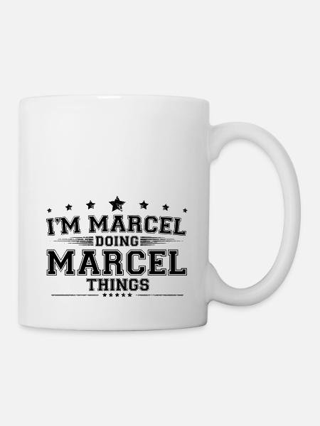 Je suis Marcel en train de faire des choses Marcel - Mug blanc - blanc