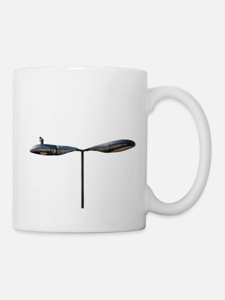 Ein einzelner Gehörloser an einem alten Laternenpfahl - Tasse - Weiß