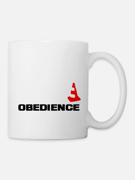 Obedience mit Pylone - Tasse - Weiß