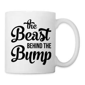 THE BEAST BEHIND lustiges Geschenk Schwangere - Tasse - Weiß - Rechts