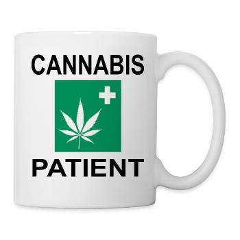 Patient de cannabis marijuana médecine herbe herbe stoner - Mug blanc - blanc - Droite
