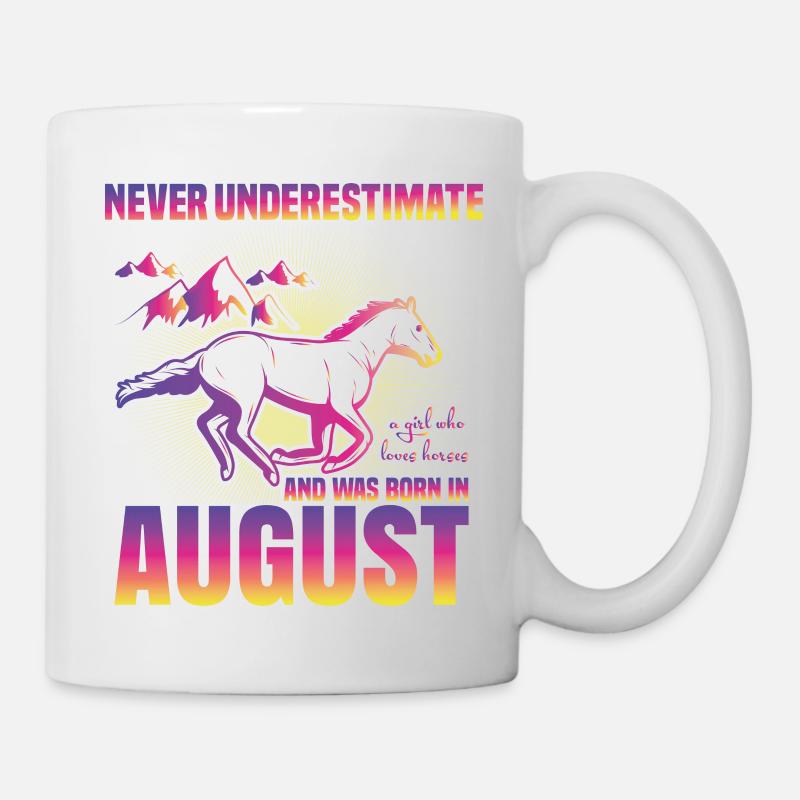 Dieses Mädchen liebt Pferde | August - Tasse - Weiß
