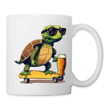 Schildkröte trinkt Bier auf Skateboard - Tasse - Weiß - Rechts