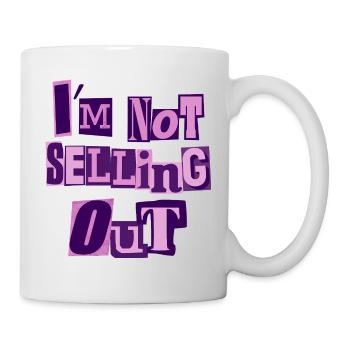 I'm not selling out (pink) - Mug - white - Right