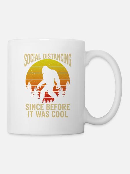 Social Distancing Bigfoot Retro Sasquatch Lustig - Tasse - Weiß