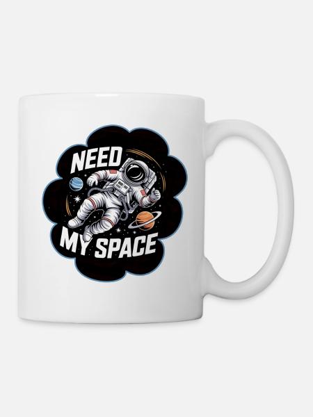Need My Space Astronaut All - Tasse - Weiß