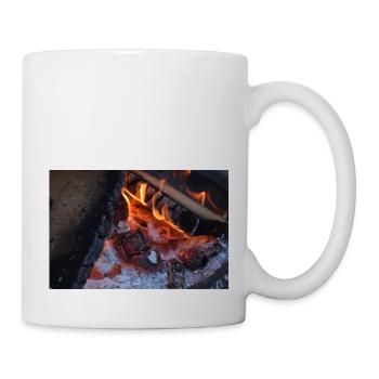 Close up of wood on fire with embers and smoke - Mug - white - Right