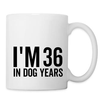 J’ai 36 ans dans Les années de chien - Mug blanc - blanc - Droite
