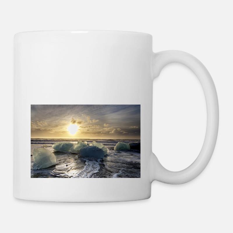 la plage d'islande - Mug blanc - blanc