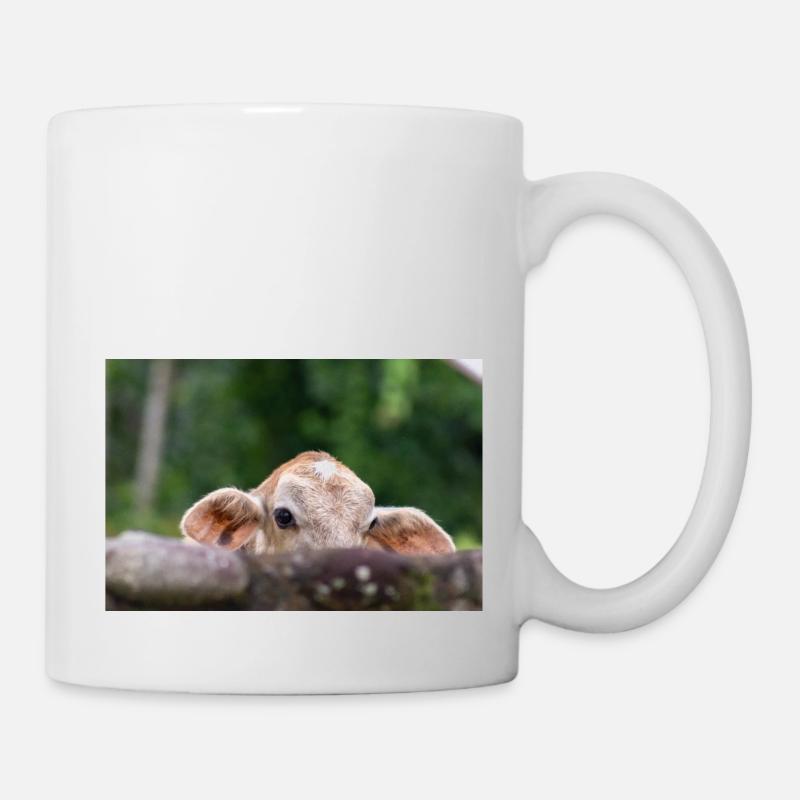 Das kleine Kalb hinter der Barriere - Tasse - Weiß