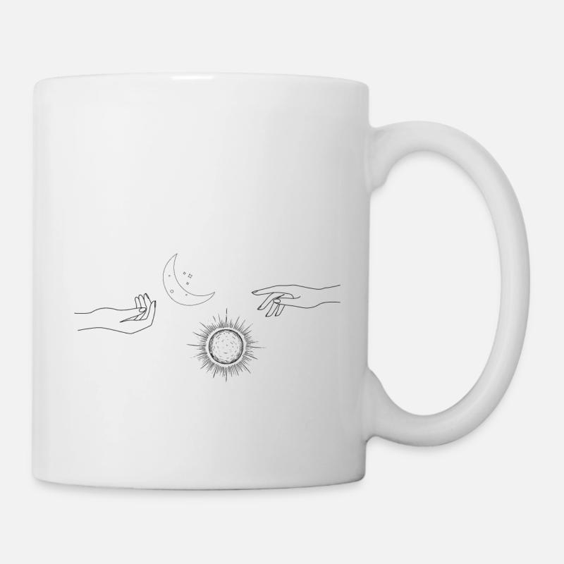 Lune et soleil entre les deux mains - Mug blanc - blanc