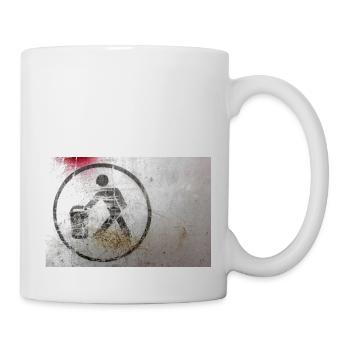 Throwing trash - Mug - white - Right