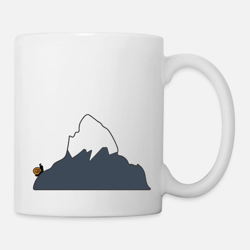 Schnecke auf dem Matterhorn - Tasse - Weiß