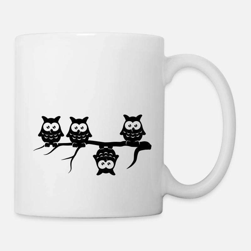 Être différents 4 hiboux Adebayo diffèrent - Mug blanc - blanc