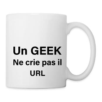 Un geek ne crie pas il url, humour geek - Mug blanc - blanc - Droite