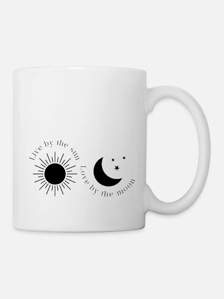 Lebe von der Sonne, Liebe vom Mond - Tasse - Weiß