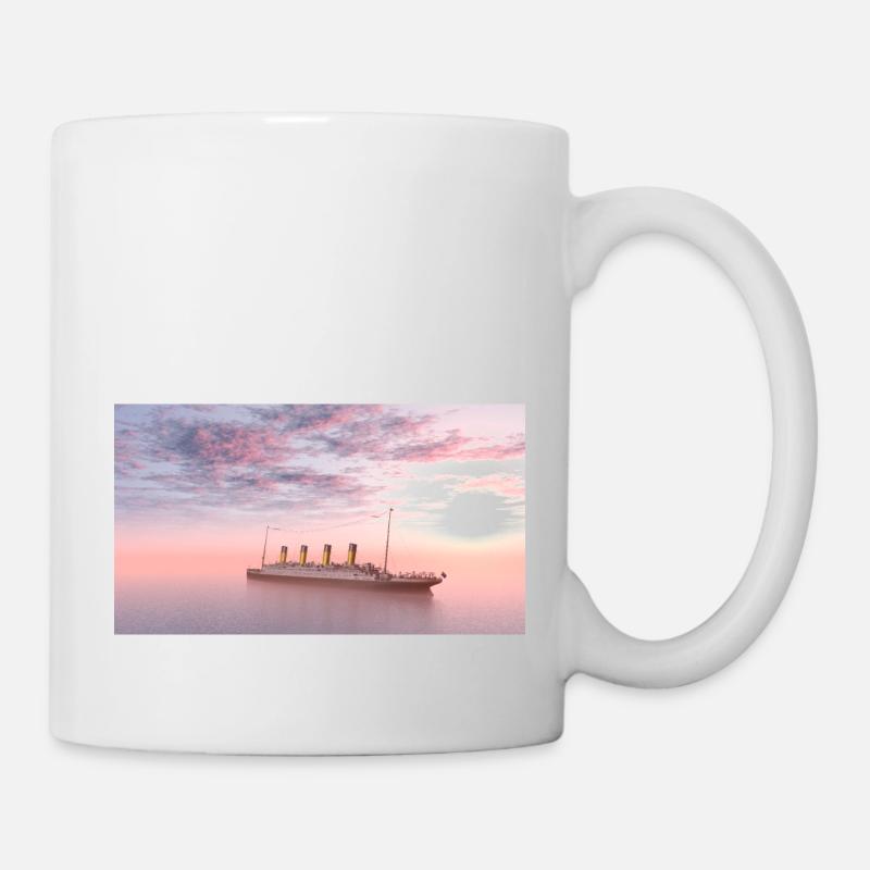 Historisches Passagierschiff Titanic auf hoher See - Tasse - Weiß