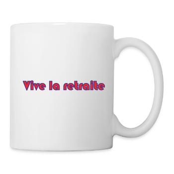 RUHESTAND. RUHESTAND. IM RUHESTAND. SENIOR. OMA. OPA - Tasse - Weiß - Rechts