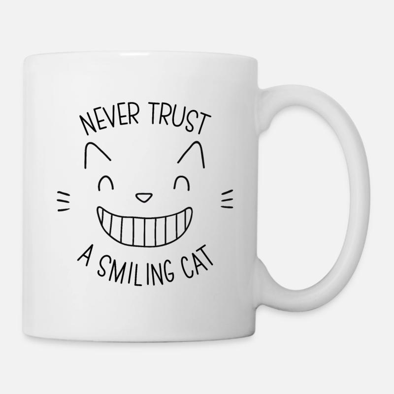 NEVER TRUST A SMILING CAT - Mug - white